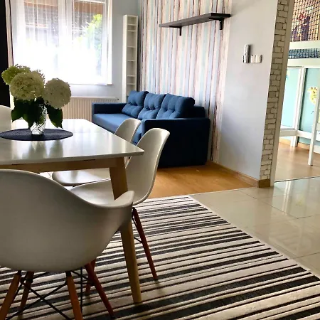 Mieszkanie Z Ogrodkiem * 弗罗茨瓦夫