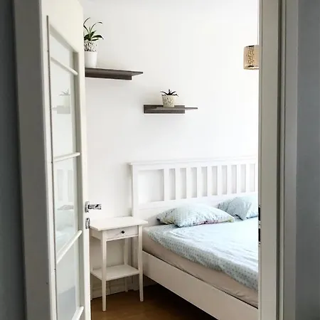 Mieszkanie Z Ogrodkiem